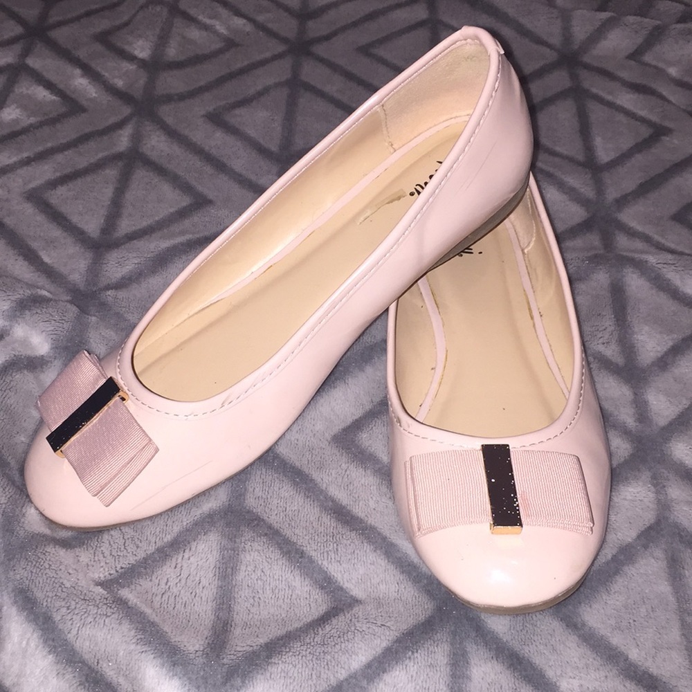 Fioni Flats